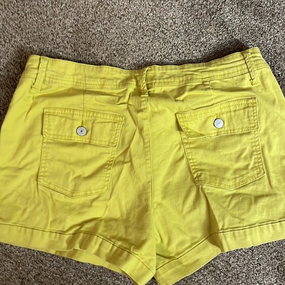 Faded glory size 14 shorts - Picture 3 of 3